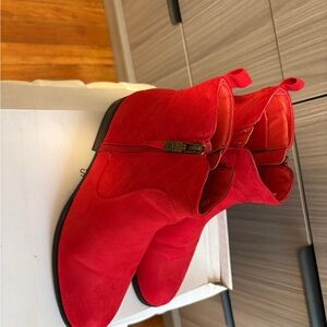 Women’s Delicately Worn Booties(Worn Once)